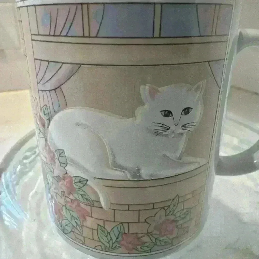 VTG Otagiri Japan White Cat In Window Raised Embossed Curtis Swann Coffee Mug